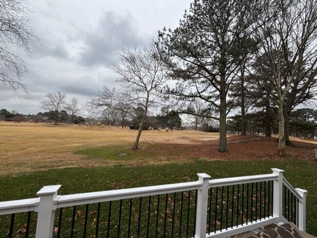 Building Photo - Cypress Point