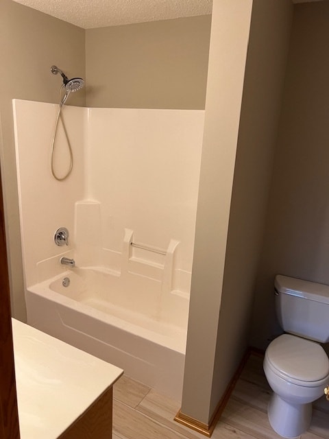 Upstairs Bathroom - 11027 Douglas Ln N