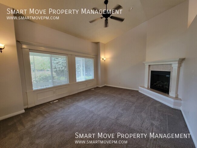Building Photo - 3618 N Alexis Way