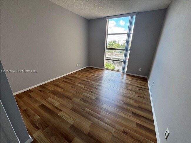 Building Photo - 2001 Atlantic Shores Blvd