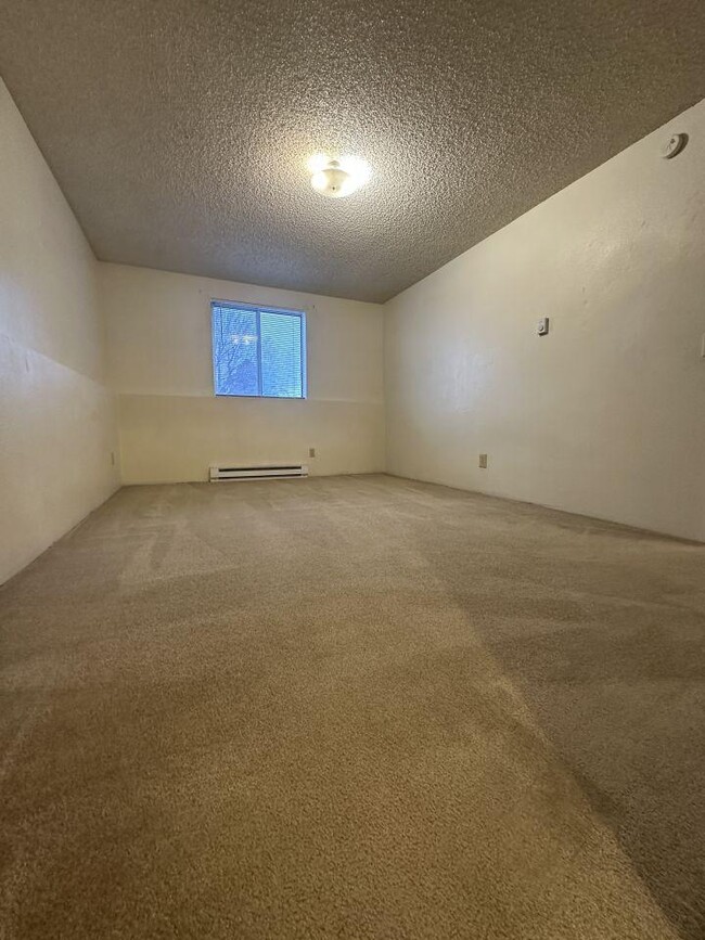 Building Photo - 1 bedroom in Billings MT 59105