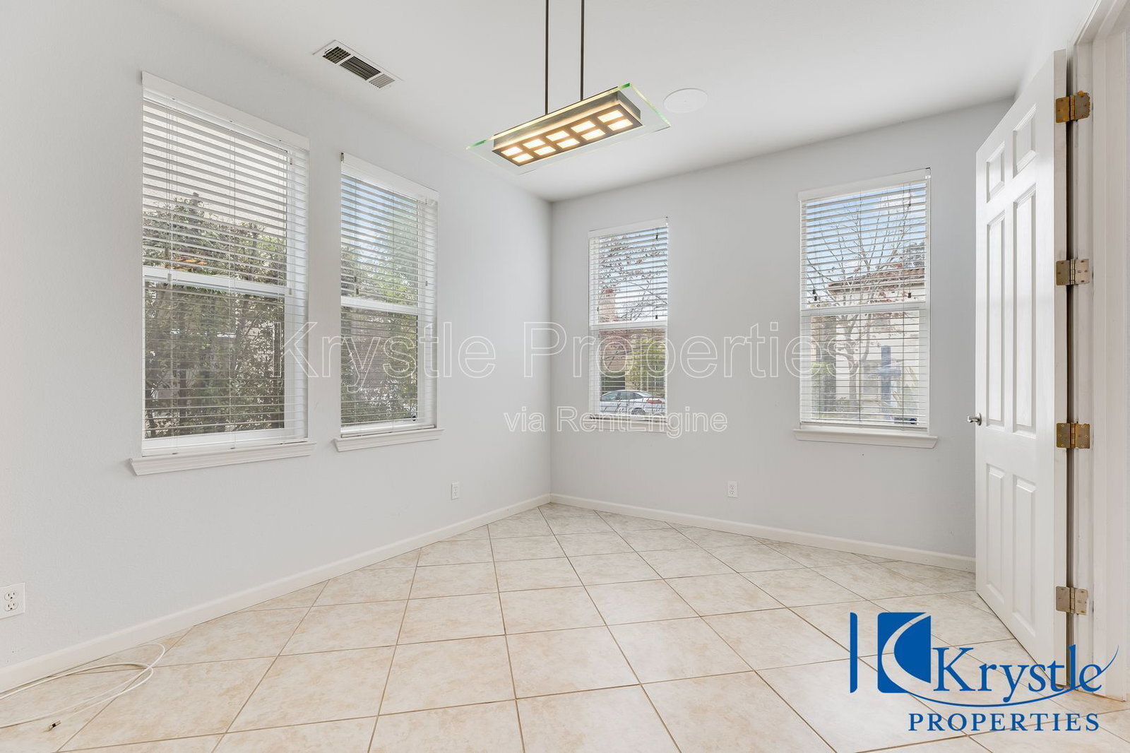 Building Photo - 1010 Madrone Ave
