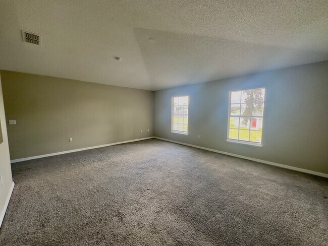 Building Photo - Two-Story Corner Lot!