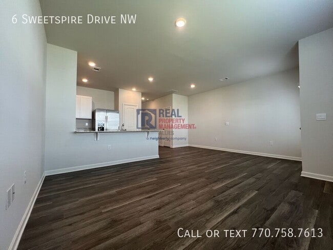 Building Photo - 6 Sweetspire Dr
