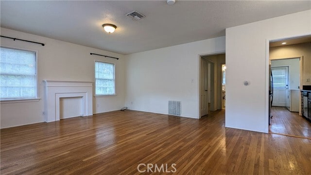Building Photo - 537 N Yale Ave