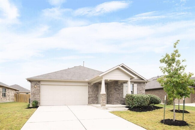 Building Photo - 609 Topaz Ln