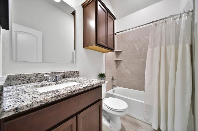 Building Photo - 4104 Waterstone Ct