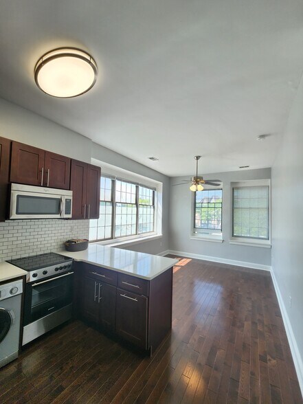 Building Photo - 283 Keswick Ave