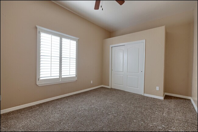 Building Photo - 3065 Snowy Point Dr