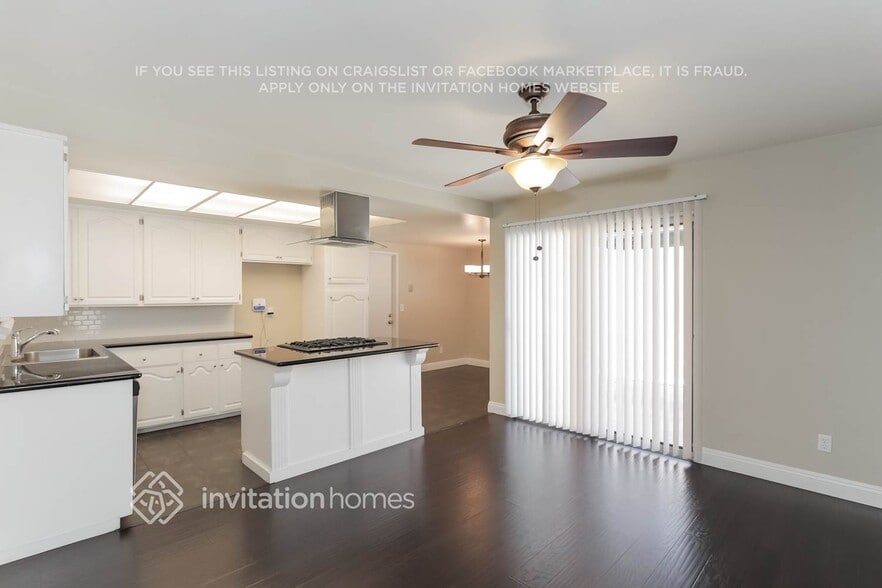 Building Photo - 6091 Mirada Pl