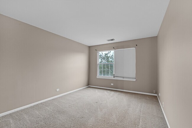 Building Photo - 17867 Braewick Rd