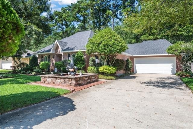 Building Photo - 414 Westwood Dr