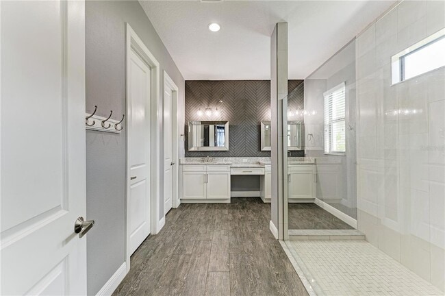 Building Photo - 8969 Bernini Pl