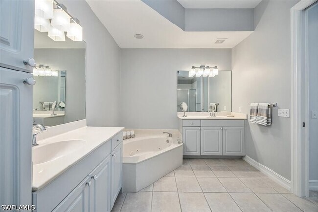 Building Photo - 700 Bentwater Cir