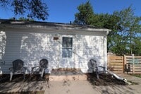 Building Photo - Updated Duplex for Rent