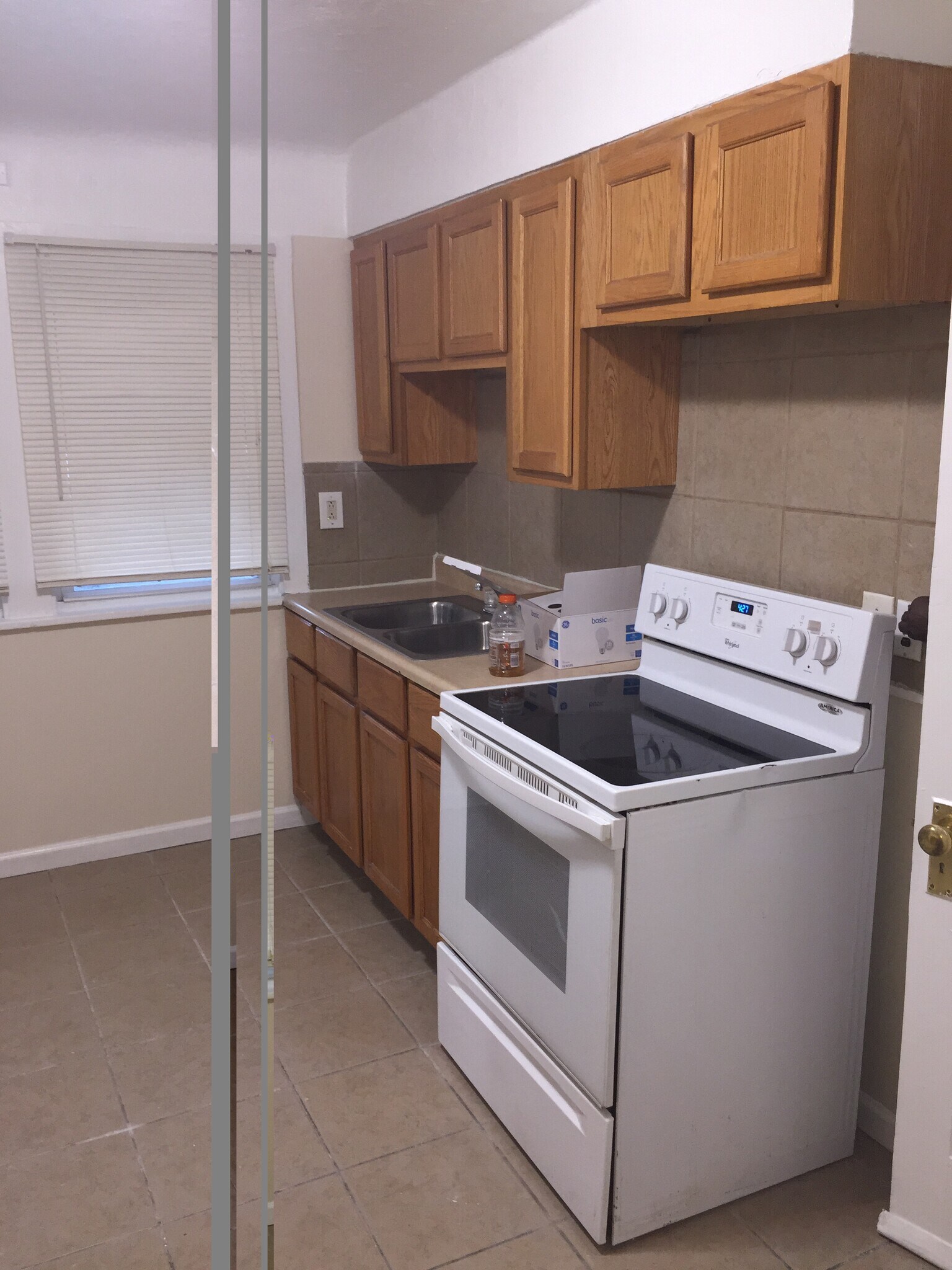 Building Photo - 10715 Wadsworth Ave