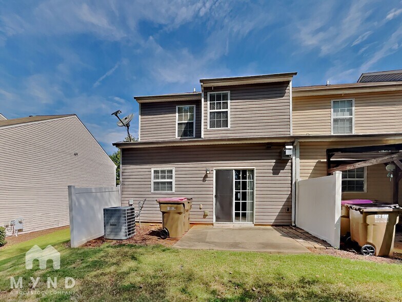 Building Photo - 356 Azalea Cir
