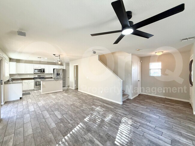 Building Photo - 8530 E Kiva Ave