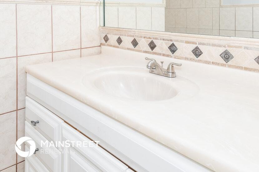 Building Photo - 2130 Liscard Rd W