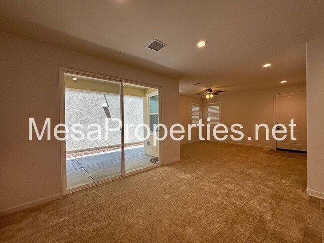 Building Photo - 7031 Aloe Ln