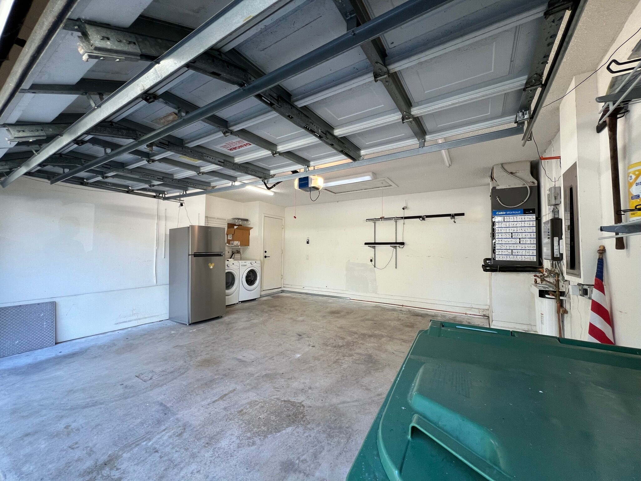 Building Photo - 1611 Palermo Dr