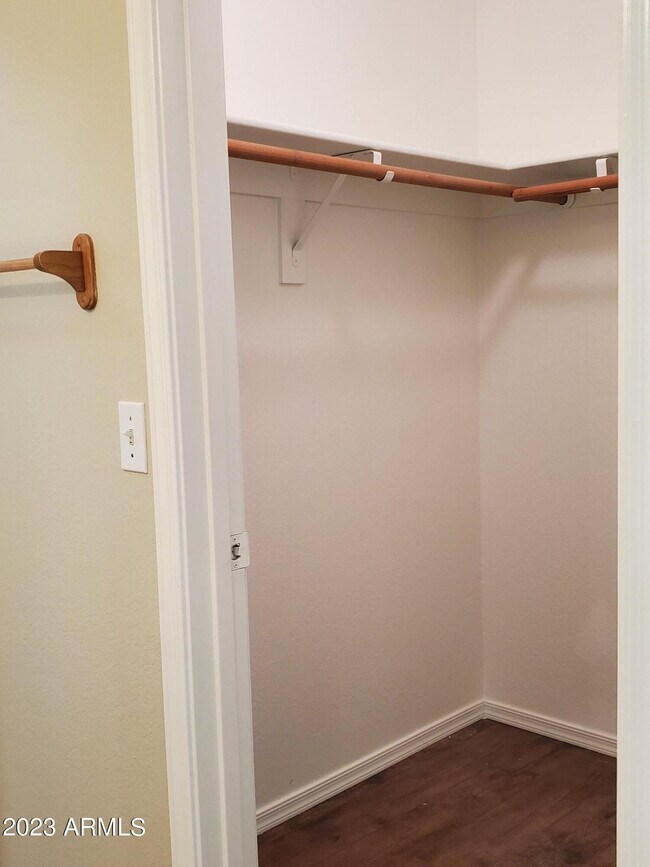 Building Photo - 15021 W Ventura St