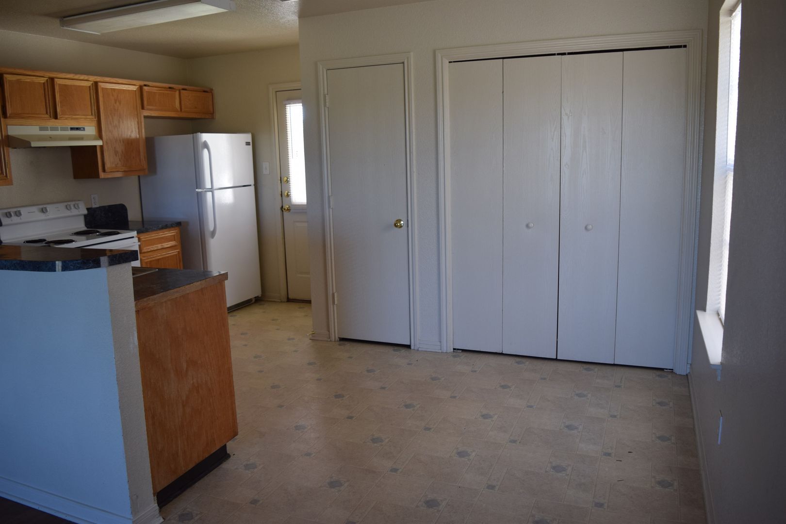 Building Photo - 3408 Zephyr Rd