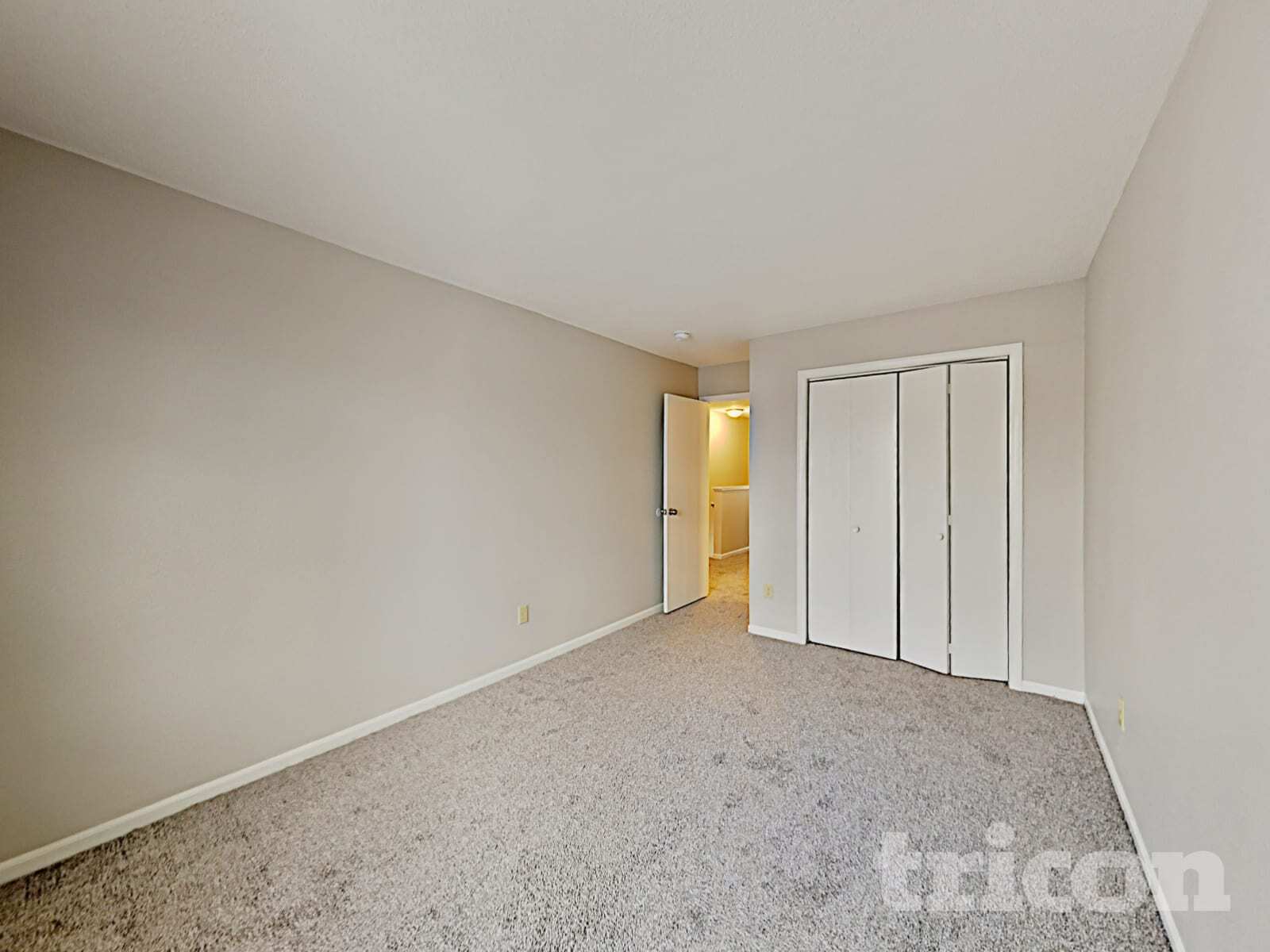 Building Photo - 5970 Draycott Dr