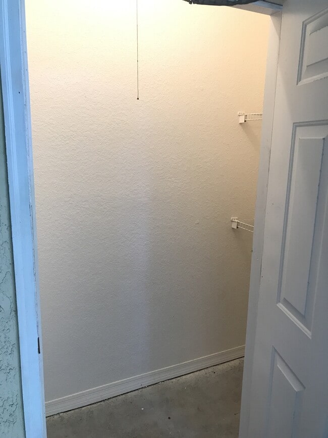 Building Photo - 1/1 Ground Floor Condo Visconti in Maitland $1195!