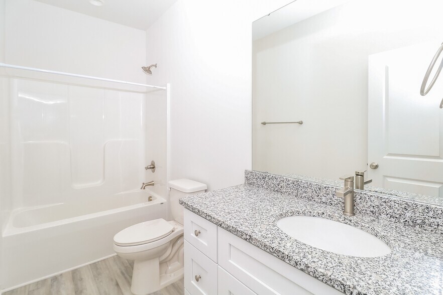 Building Photo - 621 Burrington Ct