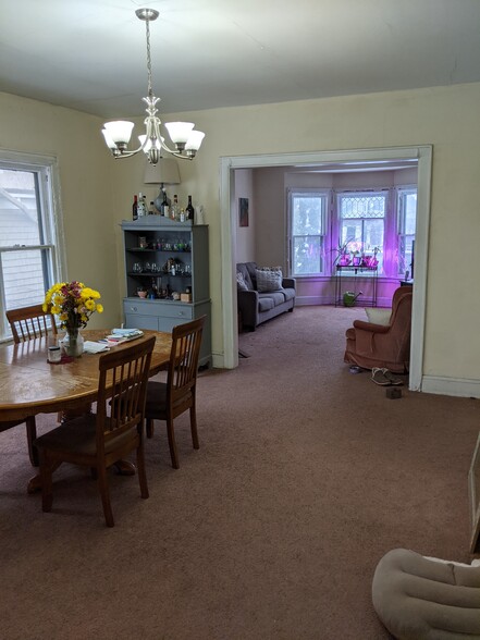 dining room to Living Rm - 2728 N Downer Ave