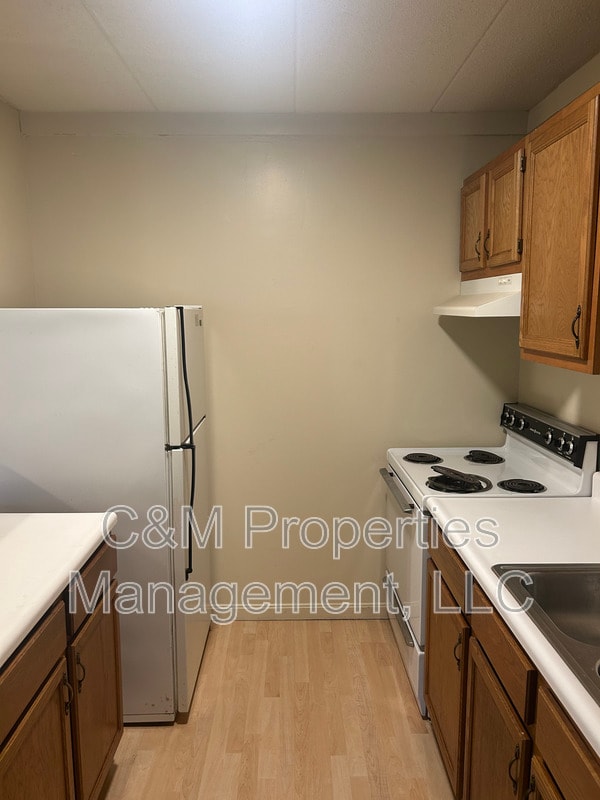 Building Photo - 3555 Handman Ave