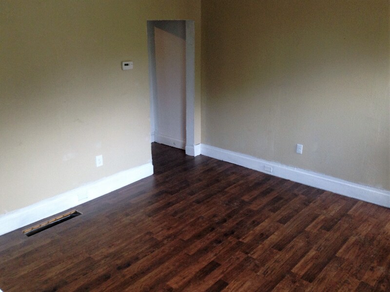Building Photo - 726 Boggs Ave