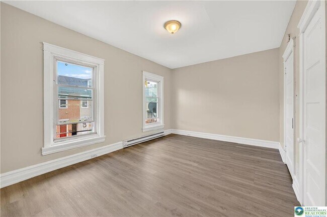 Building Photo - 503 W Gordon St