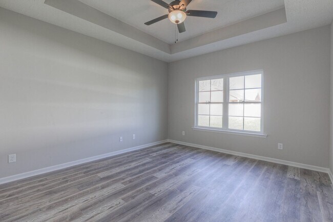 Building Photo - BRAND NEW 3 Bed 2 Bath Home with Fenced in...
