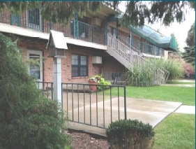 Primary Photo - Waters Edge Apartments