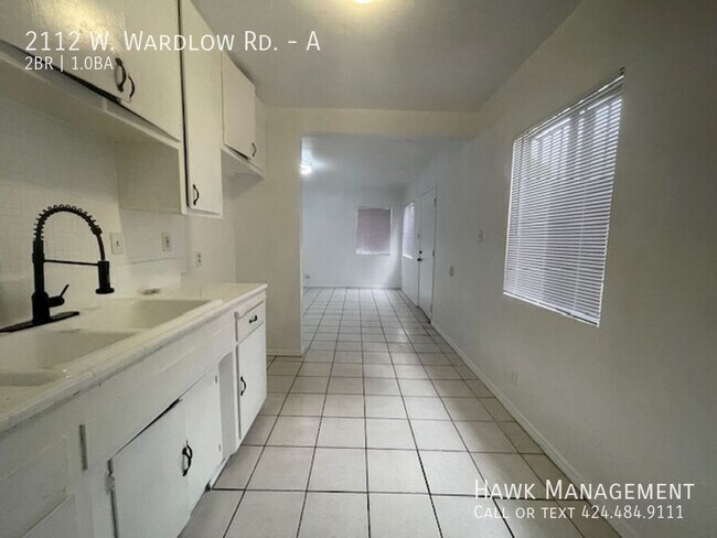 Building Photo - 2112 W Wardlow Rd