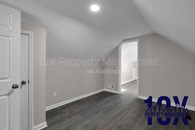 Building Photo - 2453 McGuffey Rd