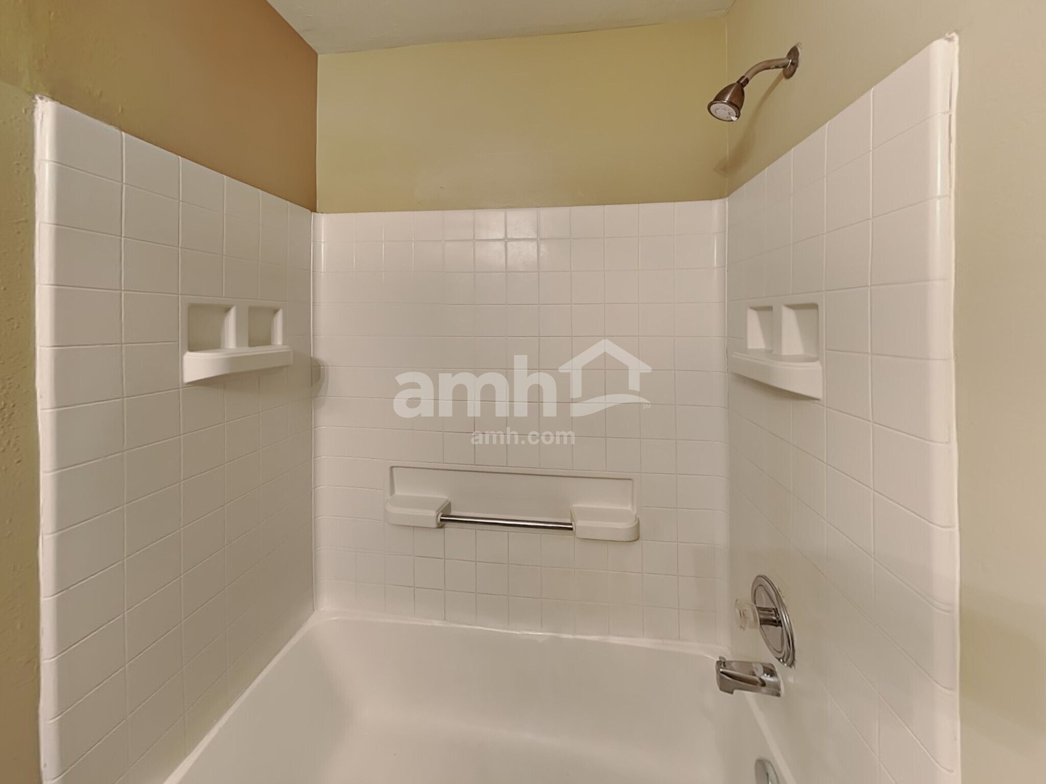 Building Photo - 8915 Chisholm Wood Ln