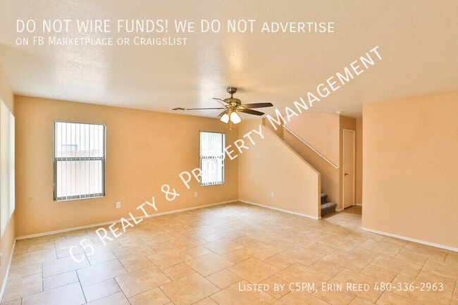 Building Photo - 2306 E Palm Beach Dr