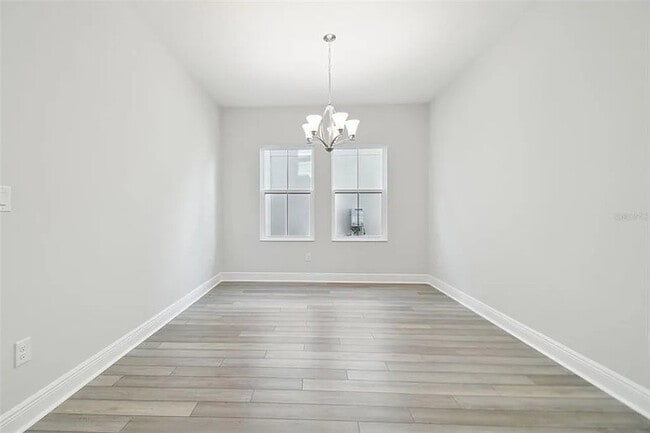 Building Photo - Hawkstone Gem (Welcome to this spacious 5-...