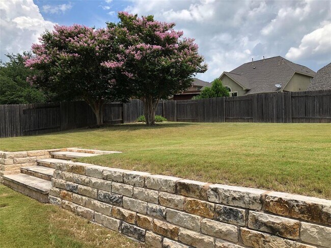 Building Photo - 4001 Tordera Dr