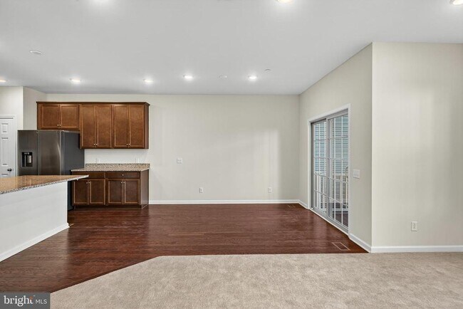 Building Photo - 302 Milton Stamp Dr