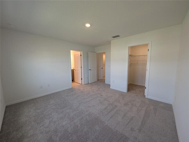 Building Photo - 15109 Cuzcorro Ct