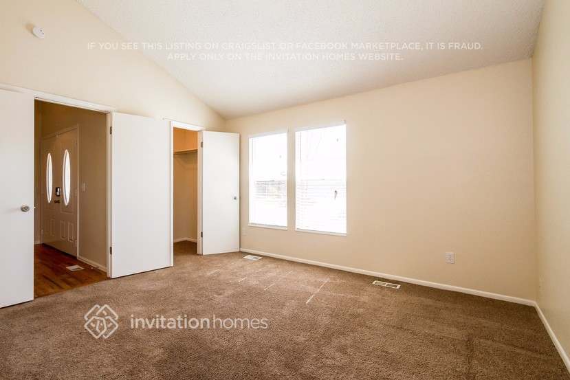 Building Photo - 455 Hickory Pl