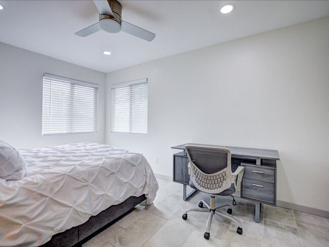 Building Photo - 3 Bedroom 2 Bathroom: Partially Furnished home!! **UNFURNISHED-RENTAL PRICE IS $3,000.00**