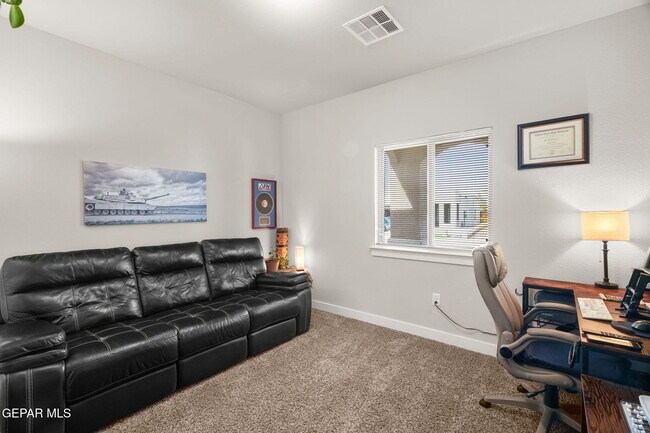 Building Photo - 14820 Mike a Mendoza Ave