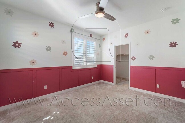Building Photo - Spacious 4 Bed/3.5 Bath Gem Home In Menifee!