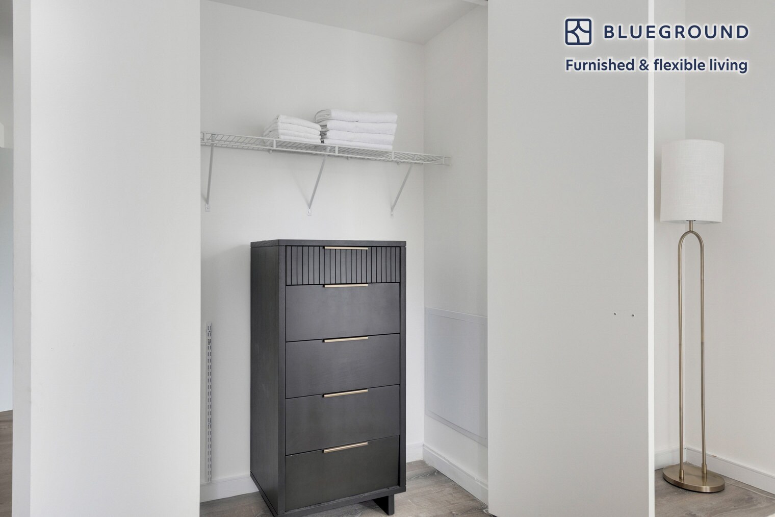 Building Photo - 70 W 45th St