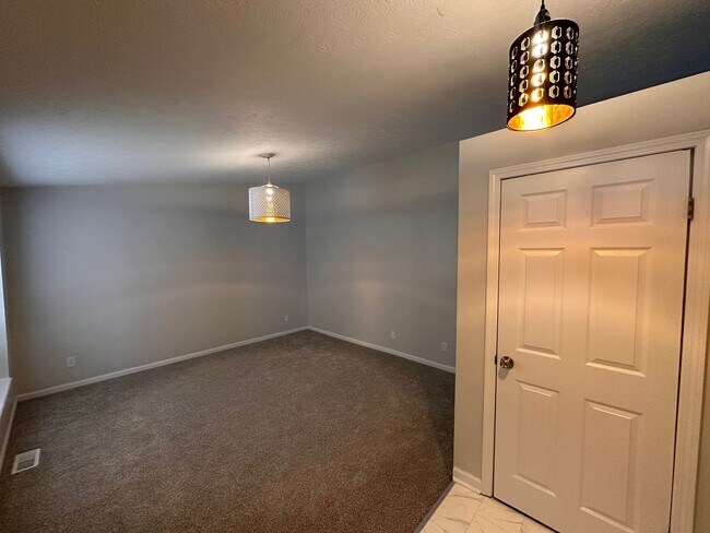 Building Photo - 11040 Wismar Dr